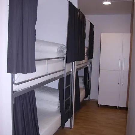 Art Hostel *