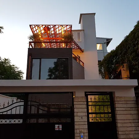 Hostel Art Τίρανα